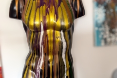 Acrylic pour mannequin